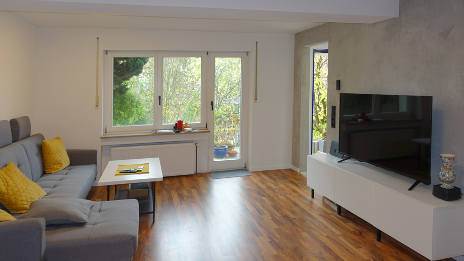 GG Einliegerwohnung Doppelhaush�lfte Esslingen-Sulzgries