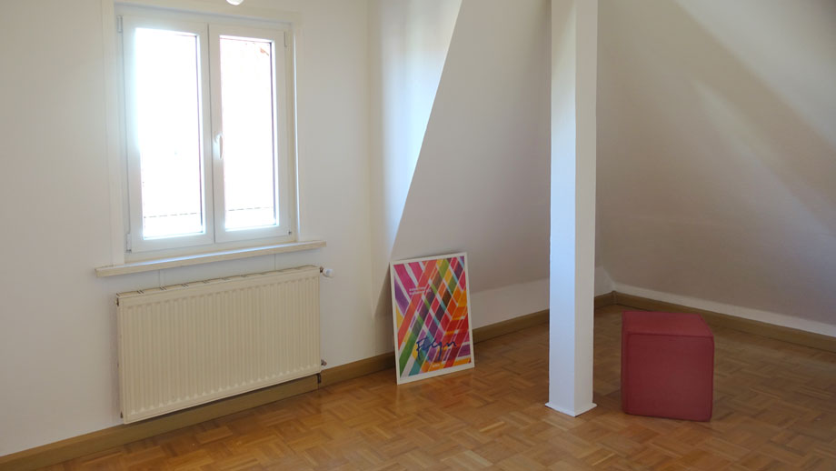 Zimmer 2 Dachgeschosswohnung Esslingen-Oberesslingen