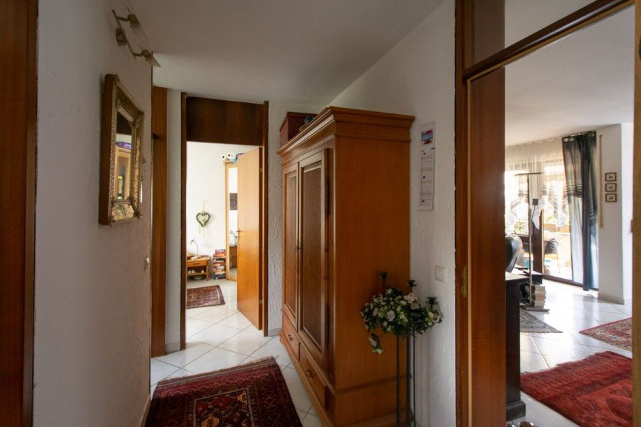 alle vom Flur aus erreichbar Etagenwohnung Stuttgart