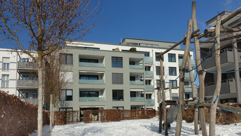 Esslingen-Gr�ne H�fe Etagenwohnung Gro�z�gige 3,5-Zimmer-Wohnung in den Gr�nen H�fen - Wohnk�che - 2 Balkone - innenstadtnah und ruhig