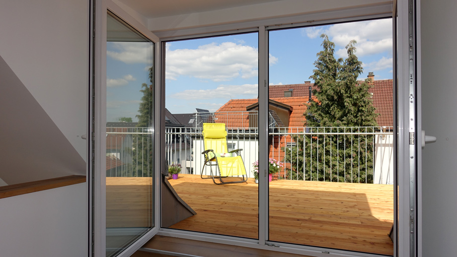 gro�e Balkont�r Dachgeschosswohnung Fellbach
