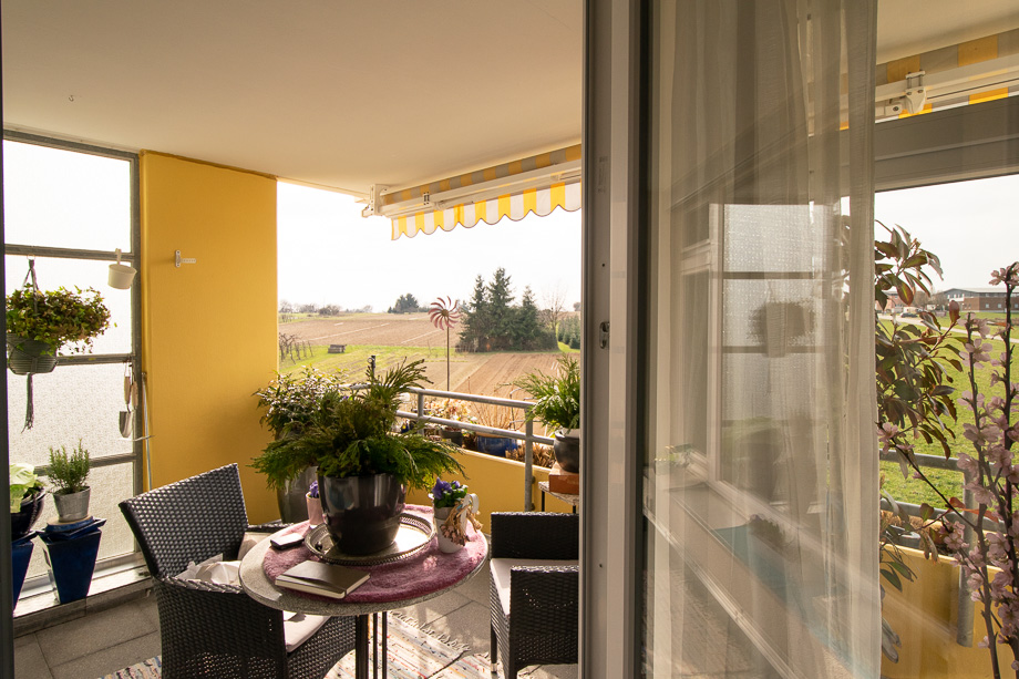 sonniger Balkon nach Westen Etagenwohnung Esslingen-Sulzgries
