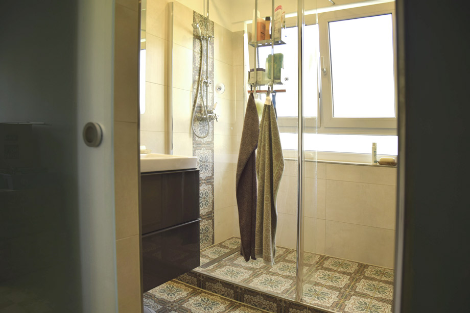 modernes Duschbad Erdgeschosswohnung G�ppingen