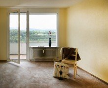 grosse Fenster zum S�dbalkon gepflegte 4-Zimmer Wohnung mit fantastischer Fernsicht