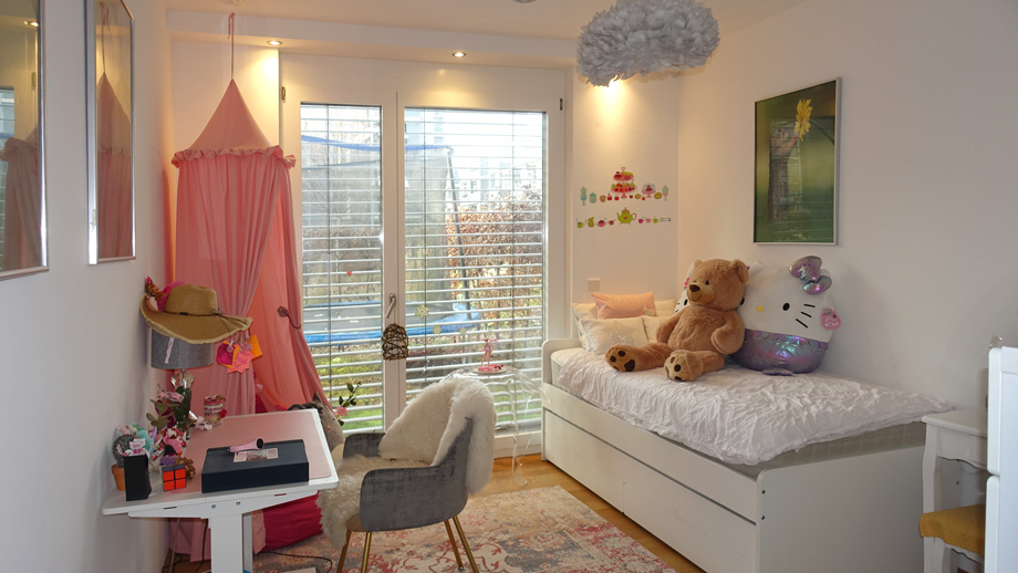 Zimmer 2 Erdgeschosswohnung Esslingen-Gr�ne H�fe