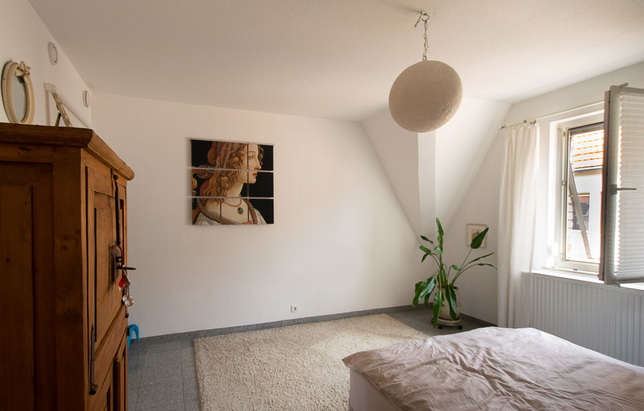 gem�tliches Schlafzimmer Dachgeschosswohnung Stuttgart