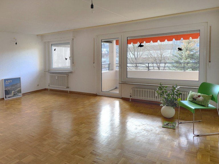  Stuttgart Wohnung Naturnah - verkehrsg�nstig - gepflegt - Balkon - Tiefgarage