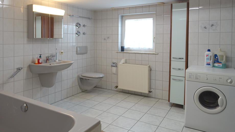 Bad im UG Erdgeschosswohnung Stuttgart-Frauenkopf