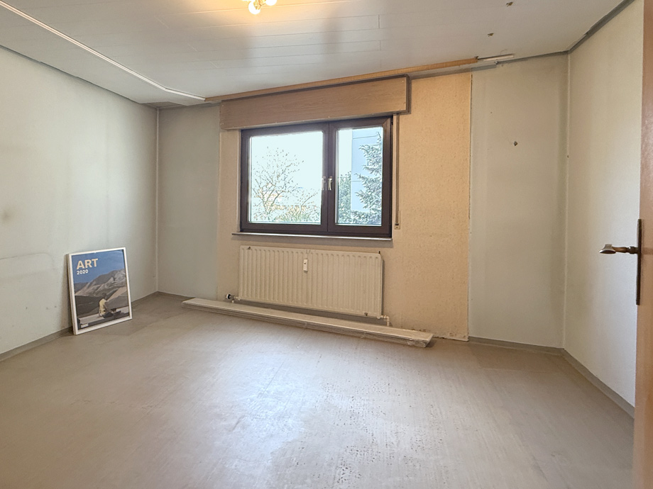 Zimmer Nr. 2 oben Wohnung Esslingen-Weil