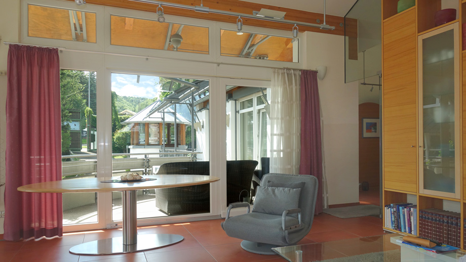 Wohnzimmer Einfamilienhaus M�hlhausen im T�le