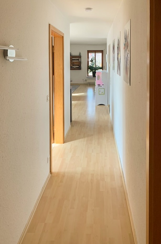 Schlafr�ume vom Flur aus zug�nglich Dachgeschosswohnung Reichenbach